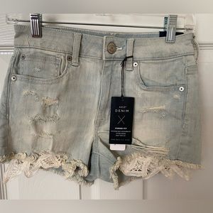 American Eagle Outfitters Women's 2 Hi Rise Shortie Jean Shorts Distress NWT